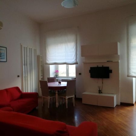 Colonna 9 Villa Napoli Bagian luar foto