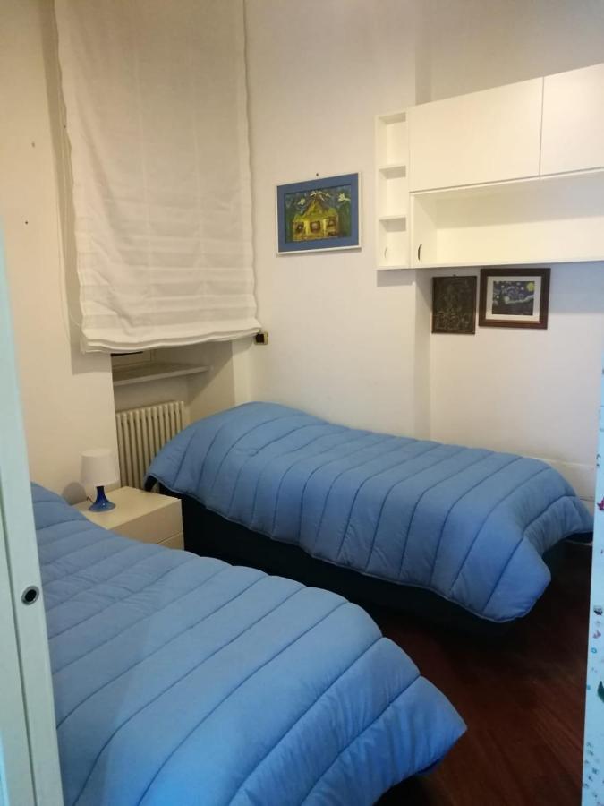 Colonna 9 Villa Napoli Bagian luar foto