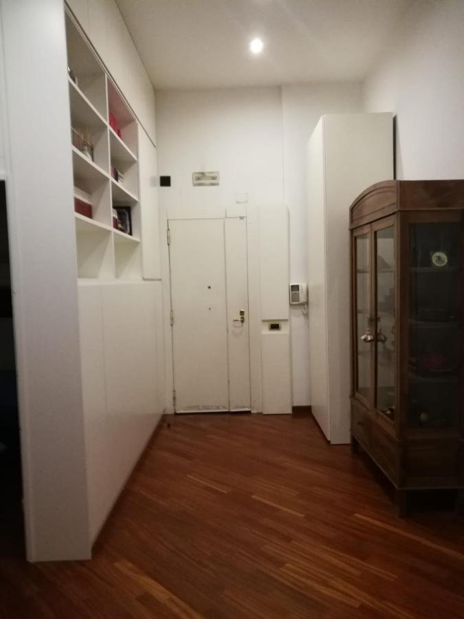 Colonna 9 Villa Napoli Bagian luar foto